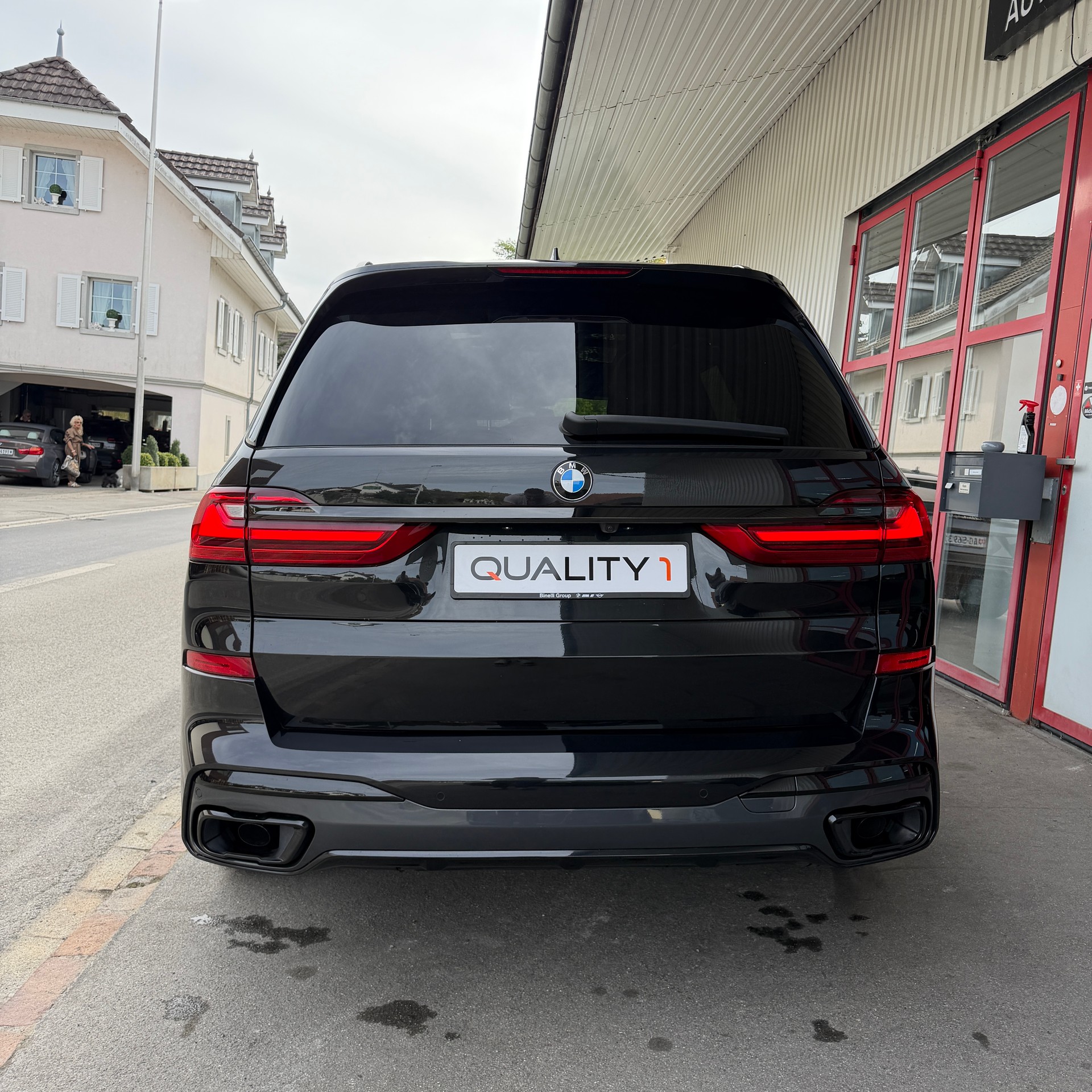 BMW X7 xDrive 48V 40d Steptronic-image-6