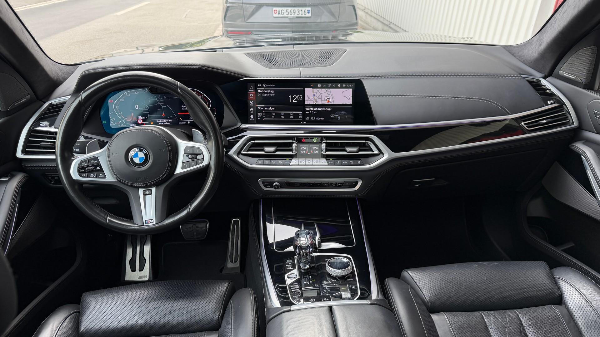 BMW X7 xDrive 48V 40d Steptronic-image-10