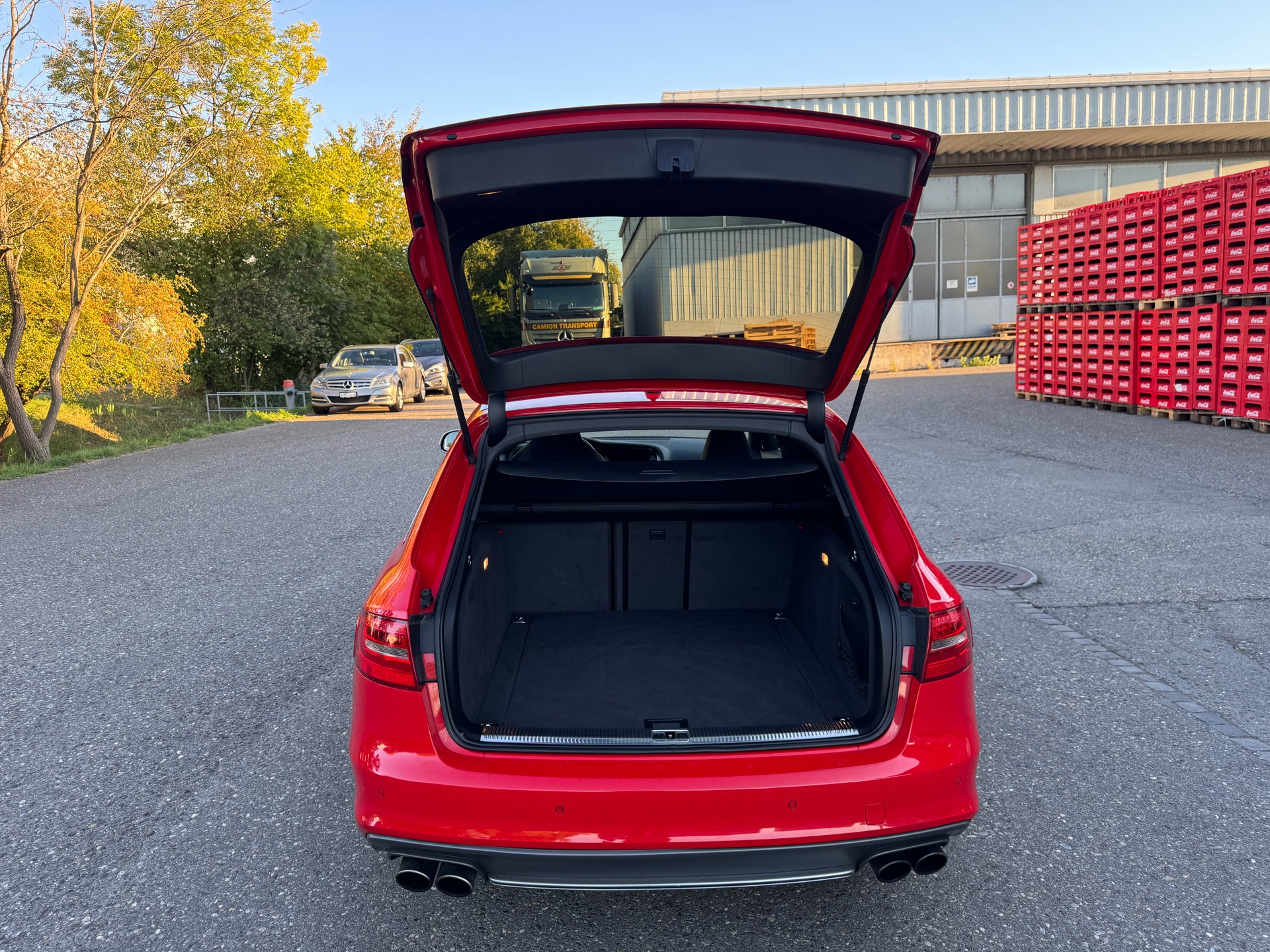 AUDI S4 Avant 3.0 TFSI quattro S-tronic-image-6
