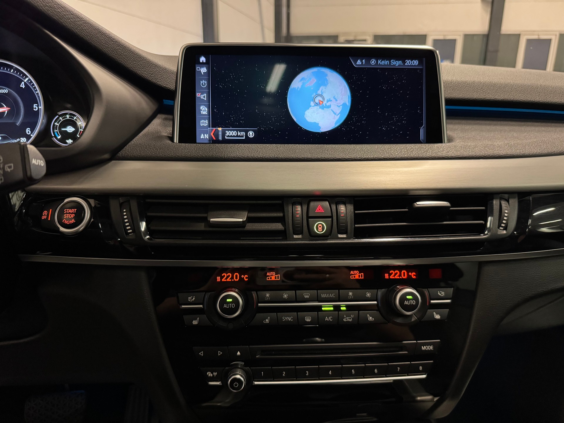 BMW X5 xDrive 40d Steptronic M Paket-image-25
