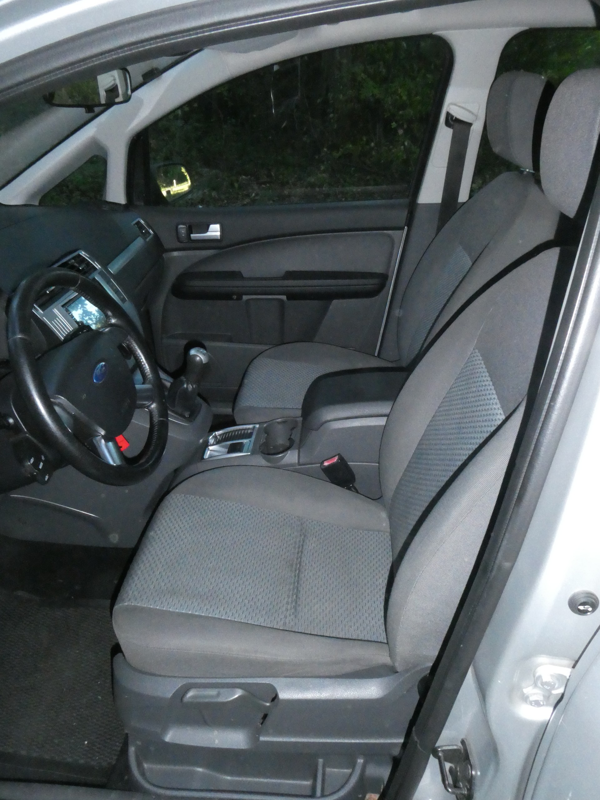 FORD Focus C-Max 1.8 Ambiente-image-9
