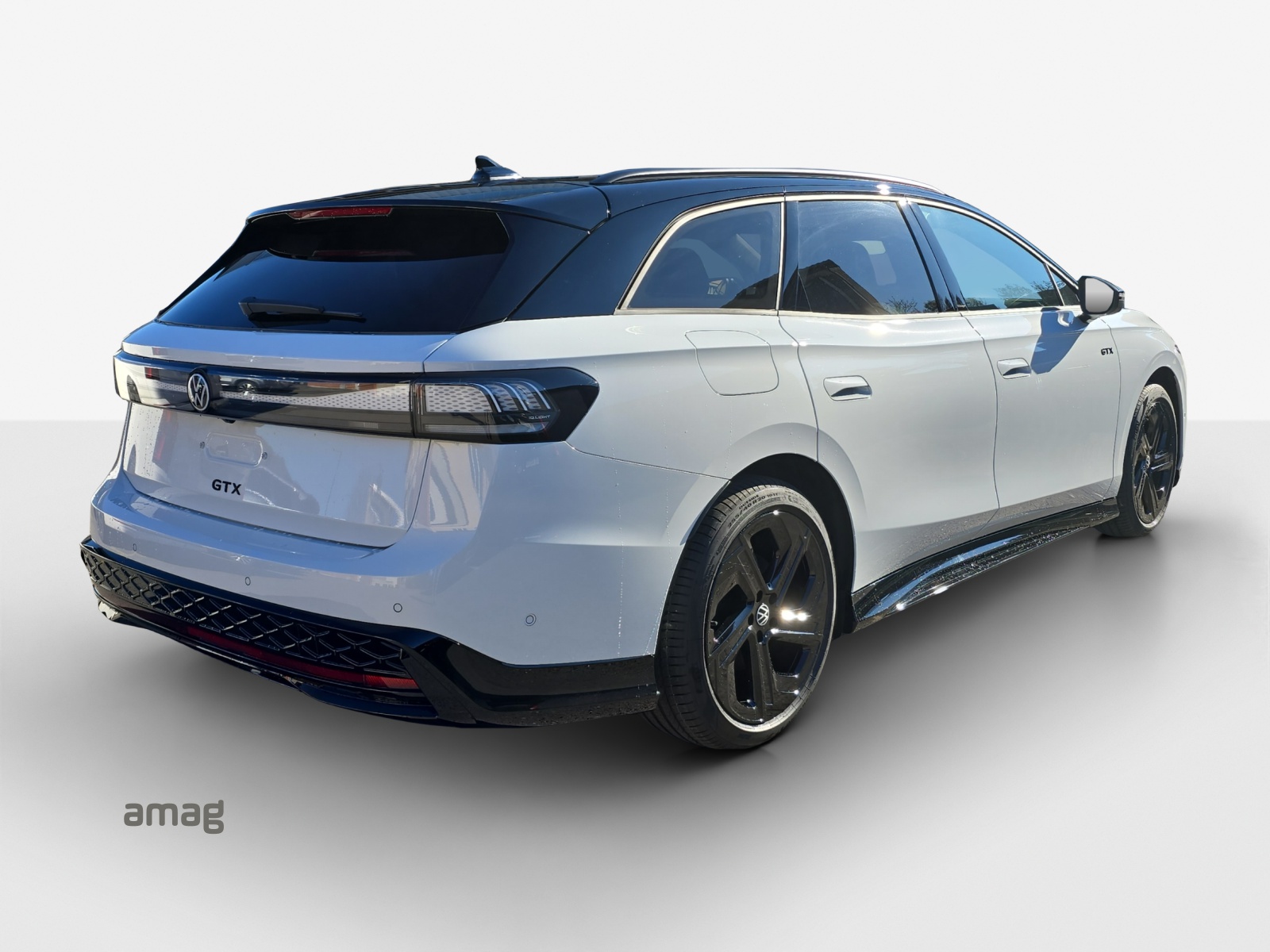 VW ID.7 Tourer GTX 86 kWh GTX 4 Motion-image-4