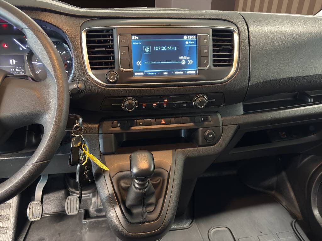 PEUGEOT Expert 1.5 BlueHDi 120 S&S Standard-image-13