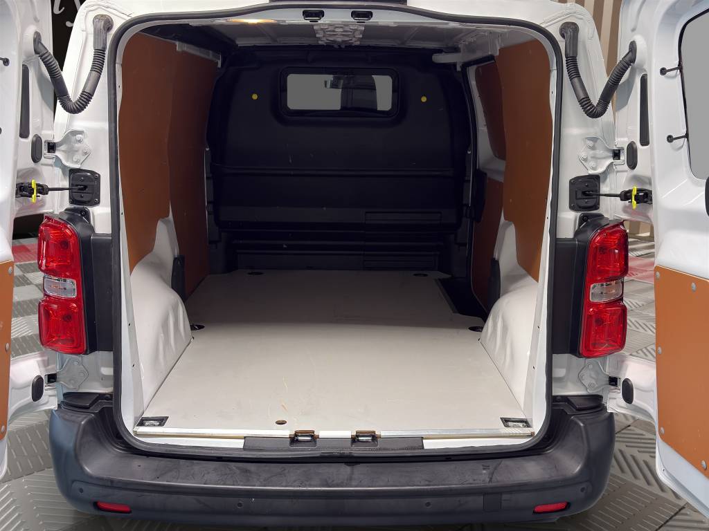 PEUGEOT Expert 1.5 BlueHDi 120 S&S Standard-image-9