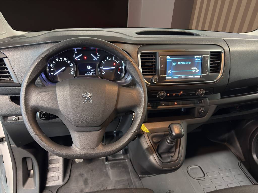 PEUGEOT Expert 1.5 BlueHDi 120 S&S Standard-image-4