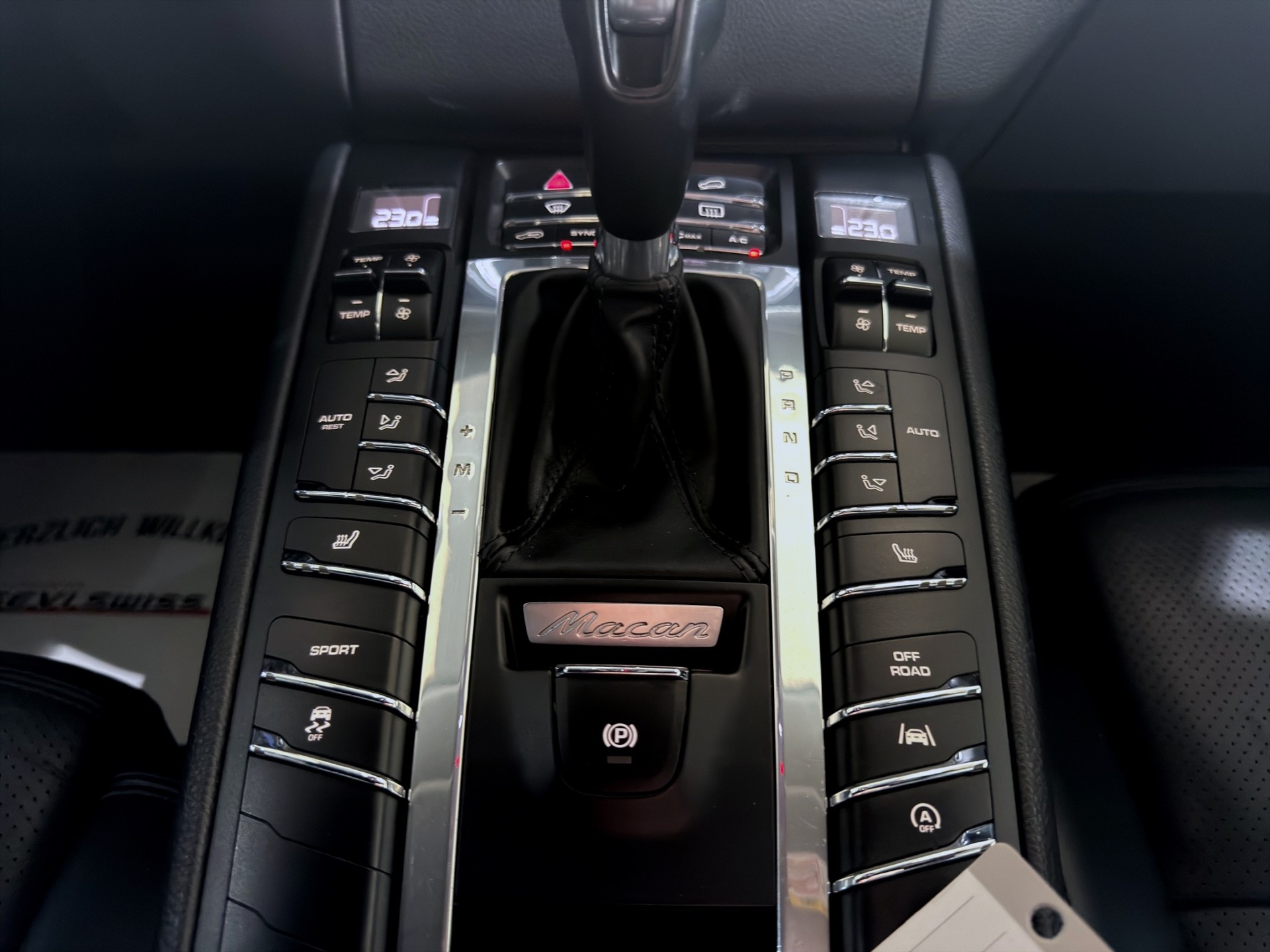 PORSCHE Macan PDK*Frisch ab MFK,1 Jahr oder 20'000km Garantie auf Motor und Getriebe*-image-11