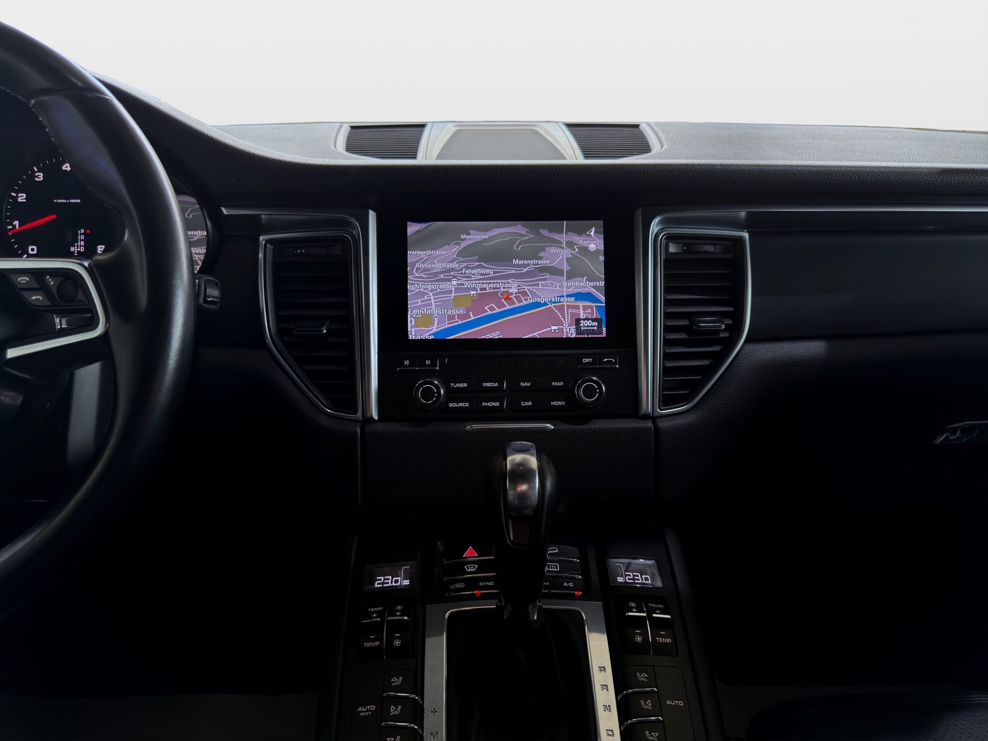 PORSCHE Macan PDK*Frisch ab MFK,1 Jahr oder 20'000km Garantie auf Motor und Getriebe*-image-8