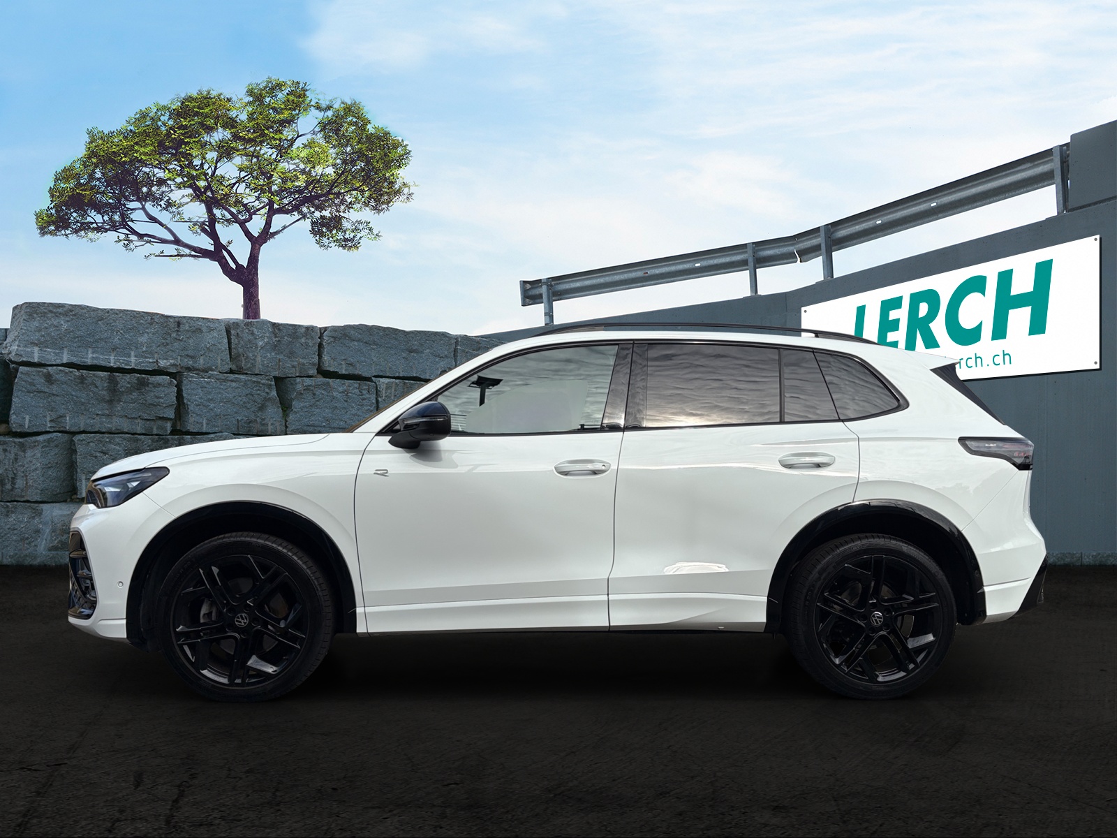 VW Tiguan 2.0 TDI SCR R-Line 4Motion DSG-showroom-element-2