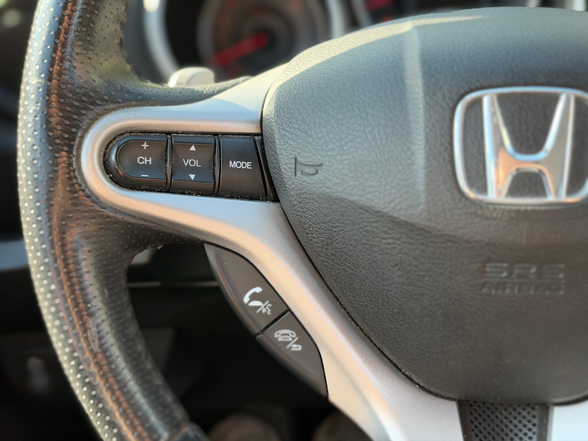 HONDA Jazz 1.4i Elegance i-Shift-image-14