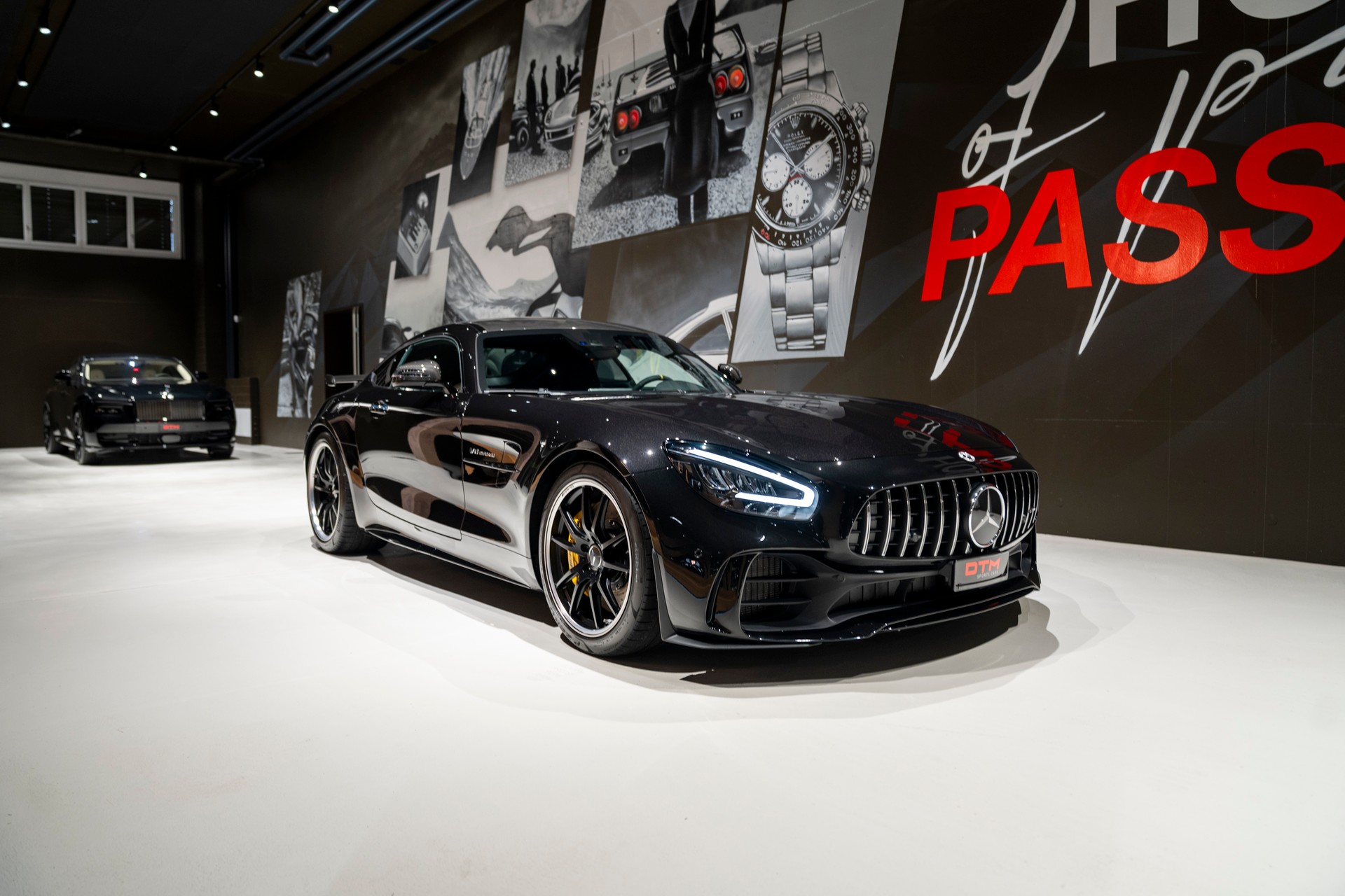 MERCEDES-BENZ AMG GT R Speedshift DCT-image-0