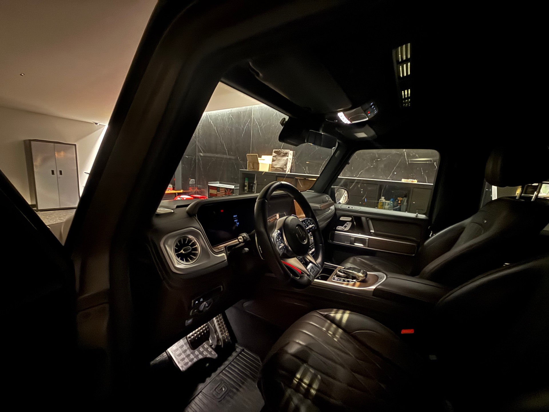 MERCEDES-BENZ G 63 AMG-image-5