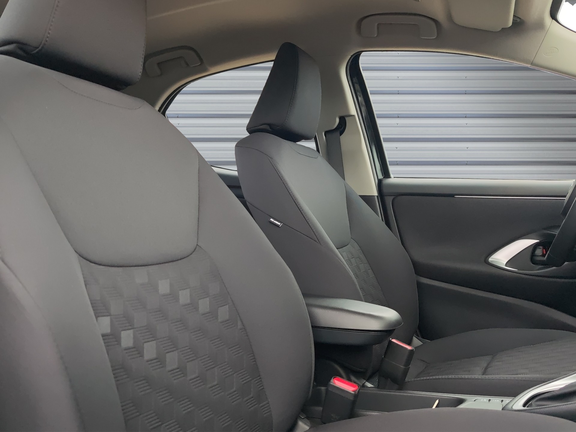 MAZDA 2 Hybrid Centre-line-image-12