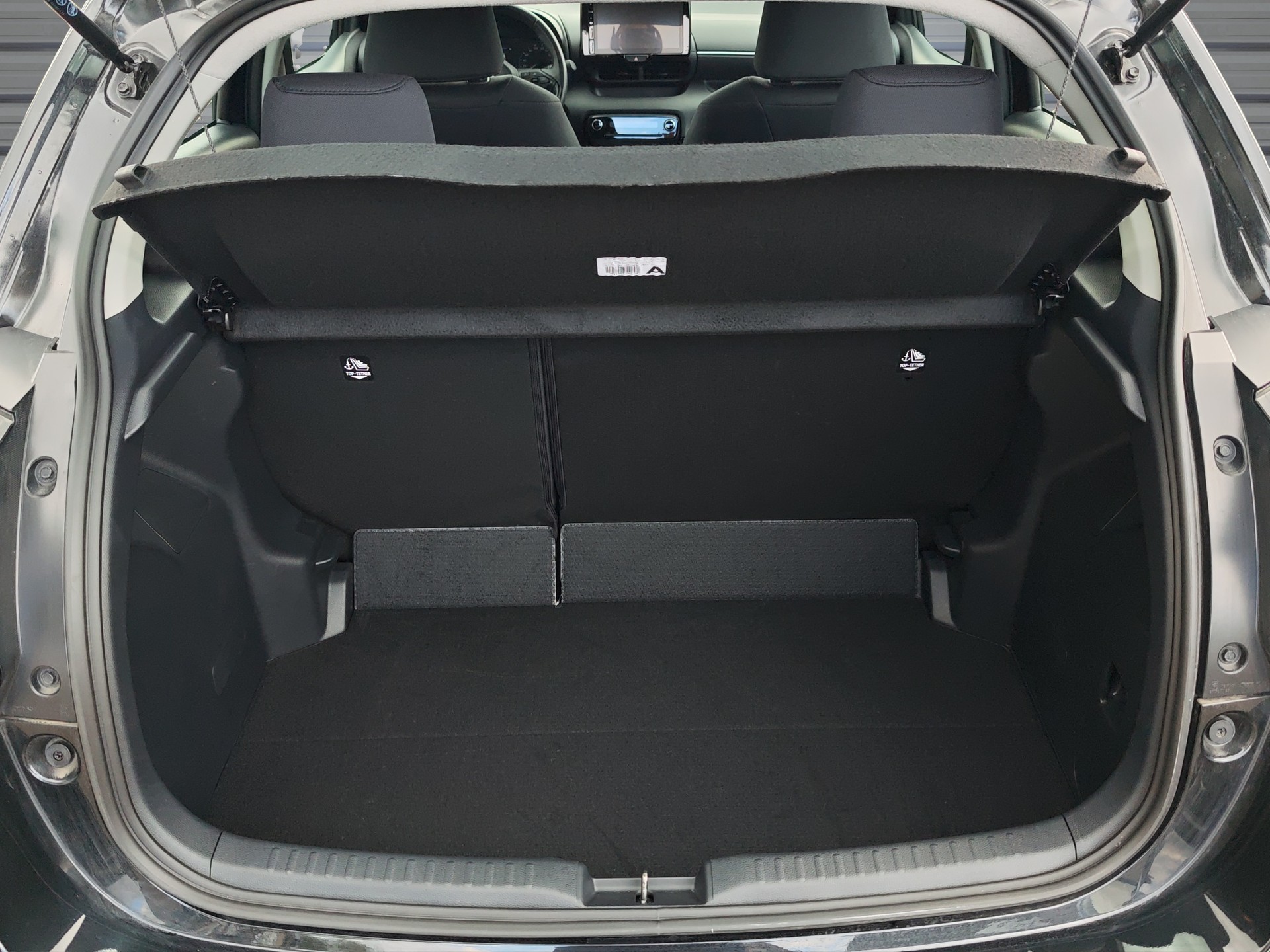 MAZDA 2 Hybrid Centre-line-image-13