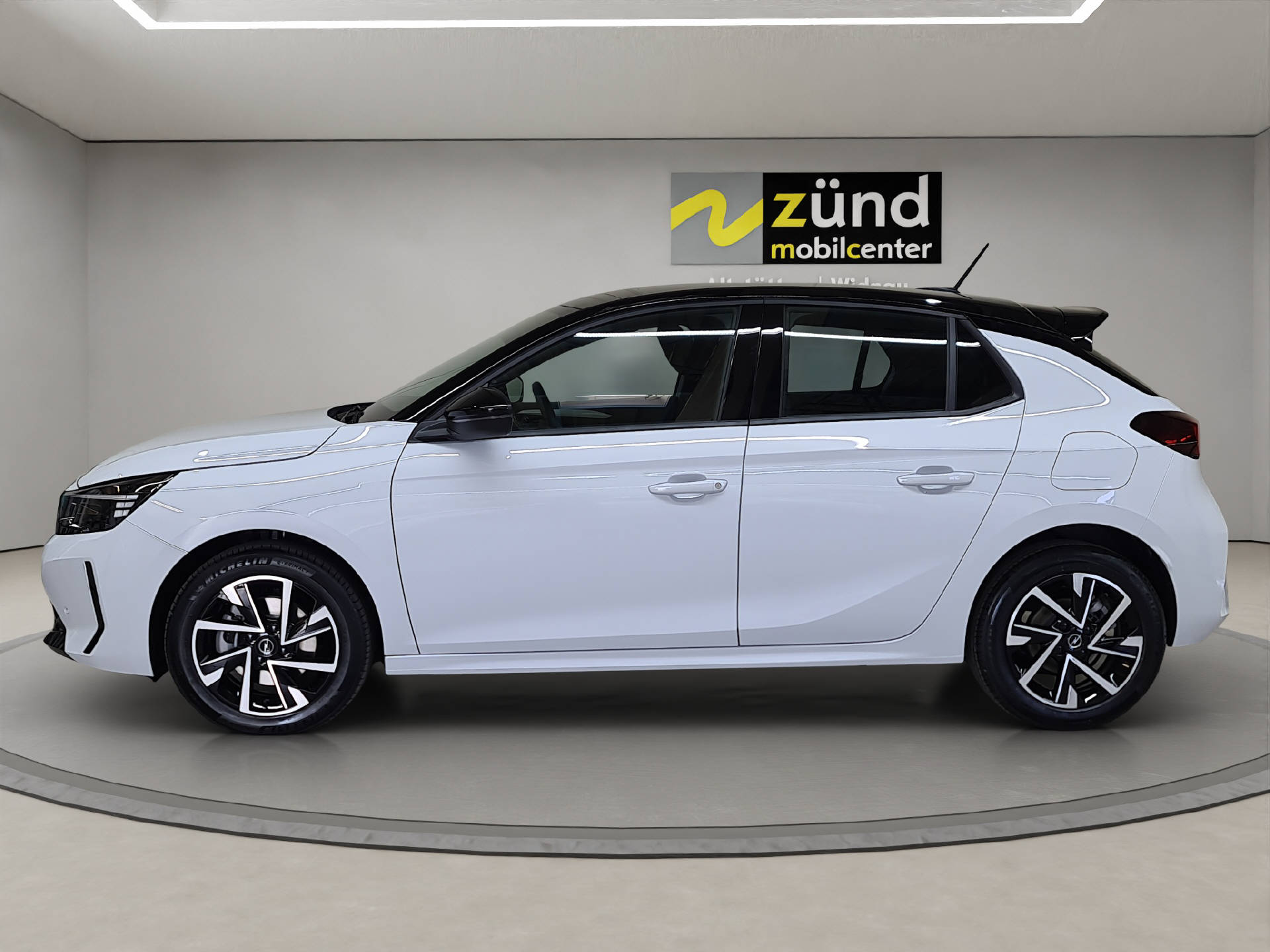 OPEL Corsa 1.2 T Hybrid Viva-image-1