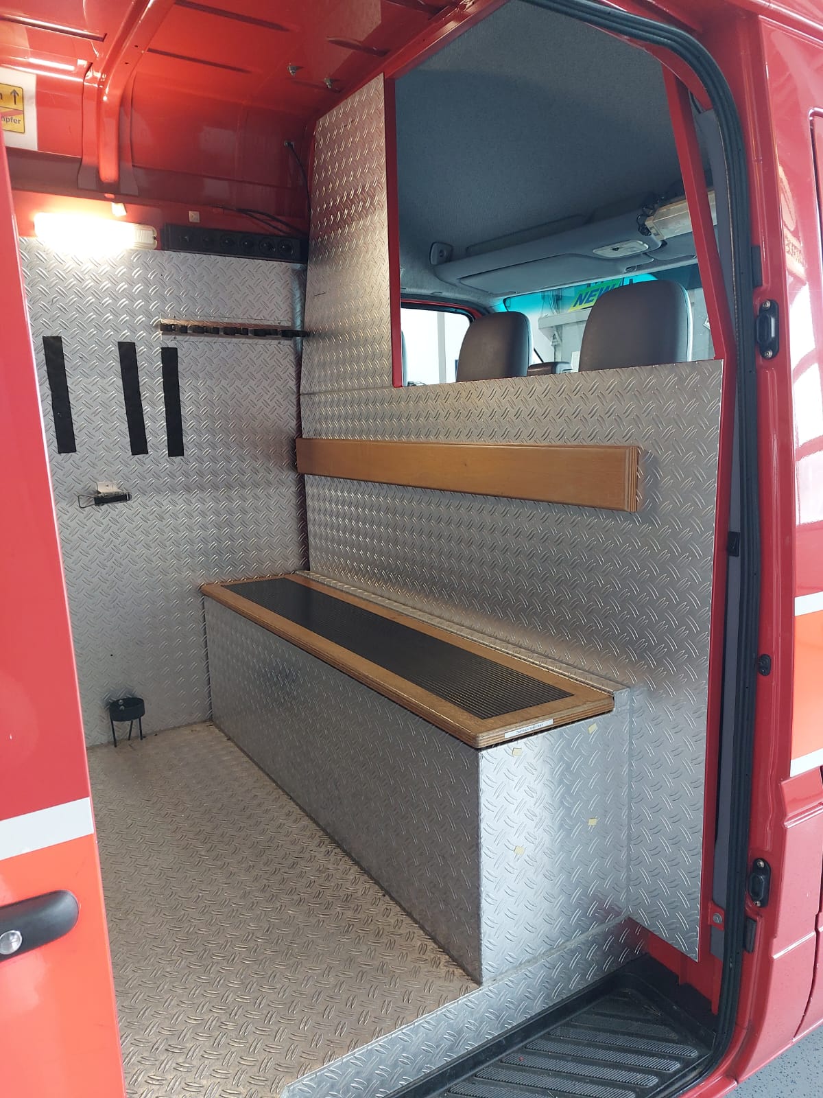 MERCEDES-BENZ Sprinter-image-6