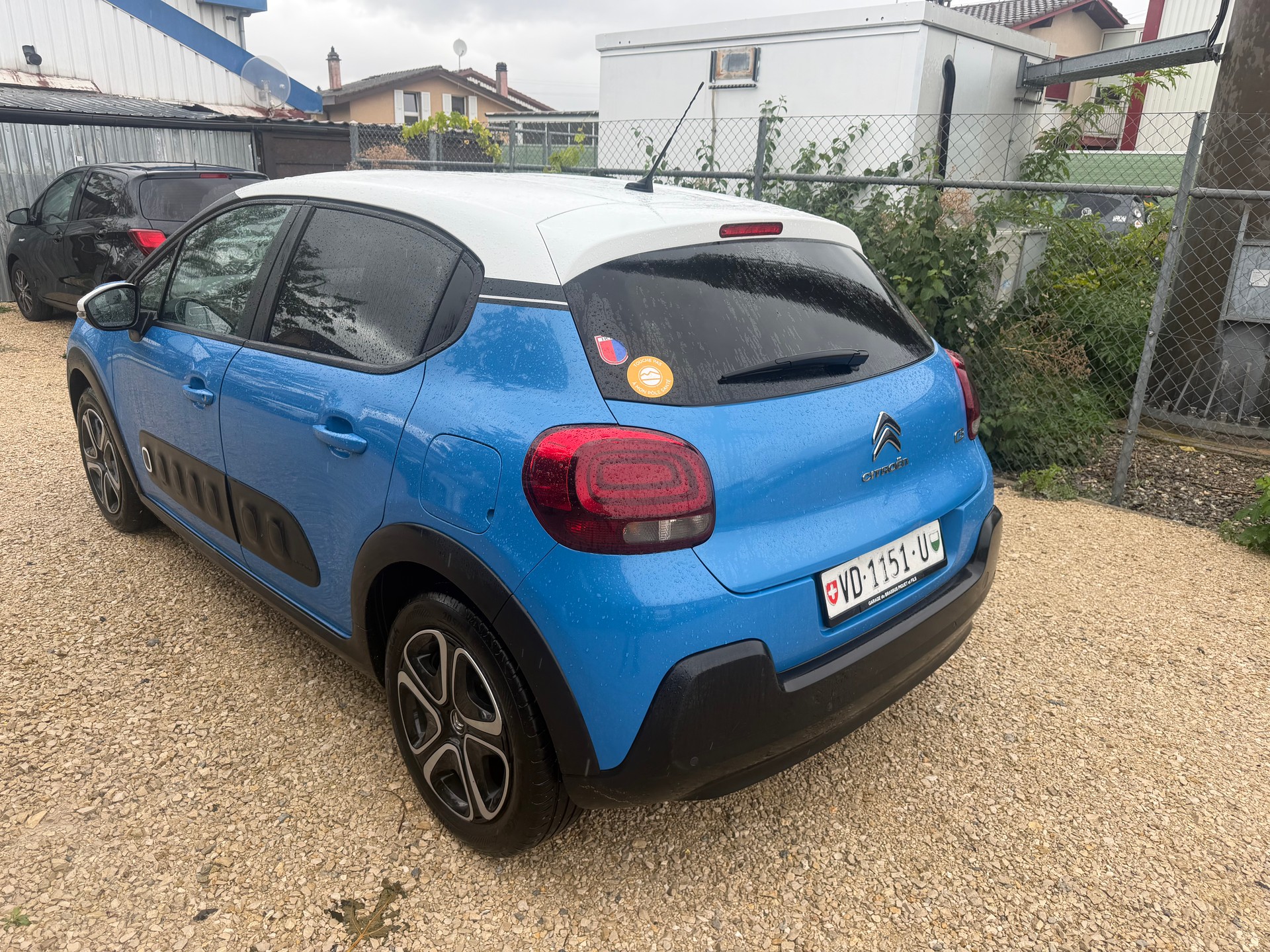 CITROEN C3 1.2i PureTech Feel-image-4