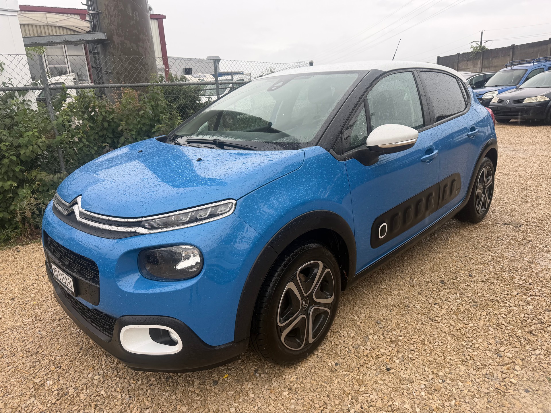 CITROEN C3 1.2i PureTech Feel-image-1