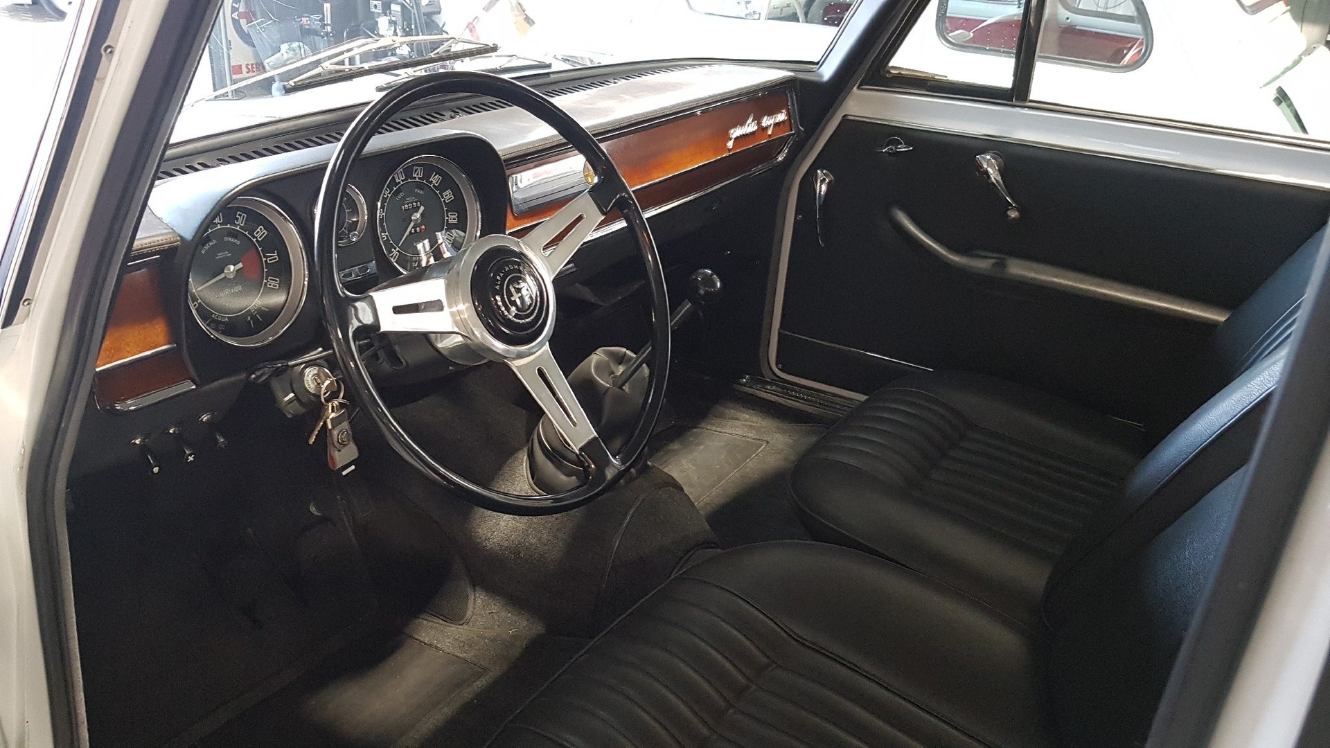 ALFA ROMEO Giulia super Bollino Oro-image-4