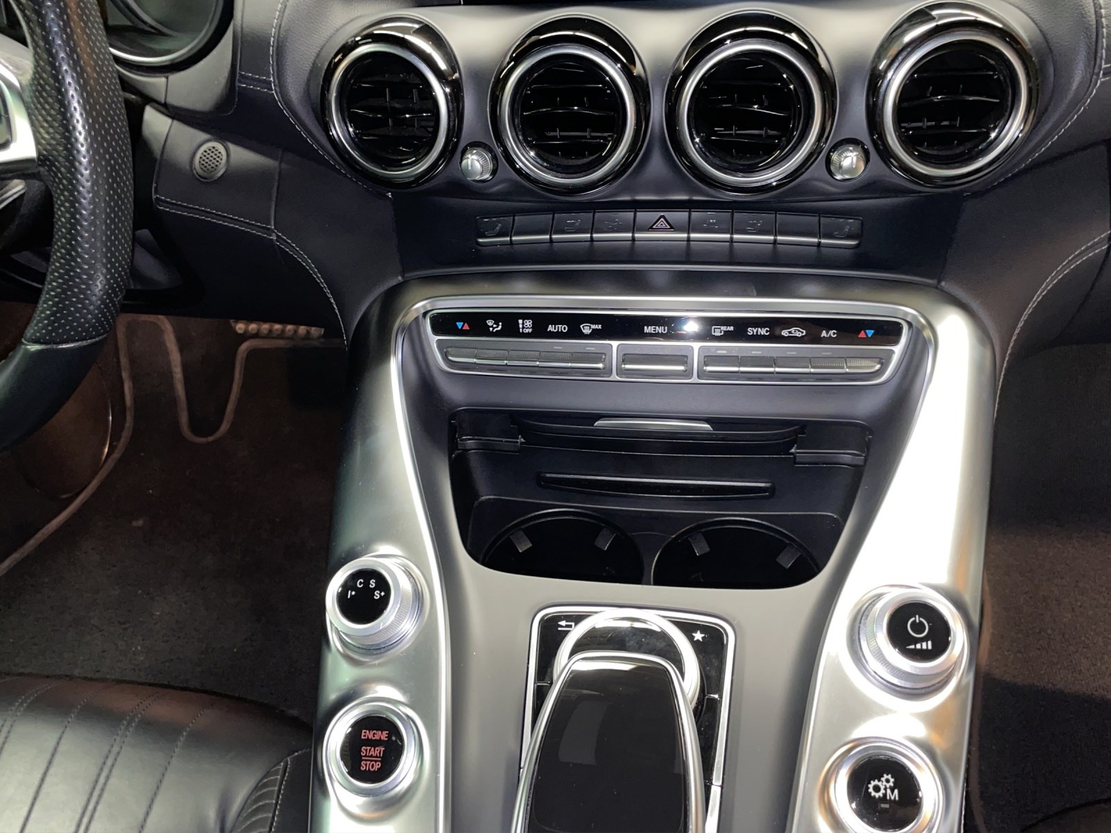 MERCEDES-BENZ AMG GT Roadster-image-11