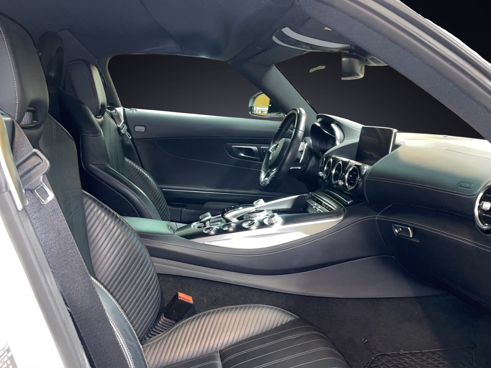 MERCEDES-BENZ AMG GT Roadster-image-12
