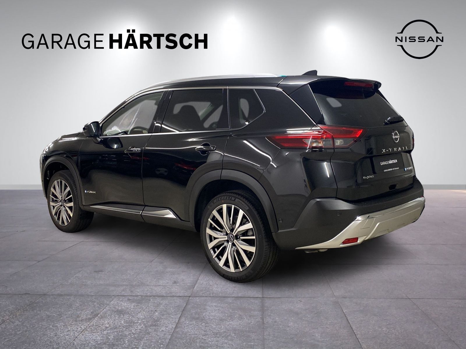 NISSAN X-Trail 1.5 VC-T Tekna+ e-4orce 7P-image-3