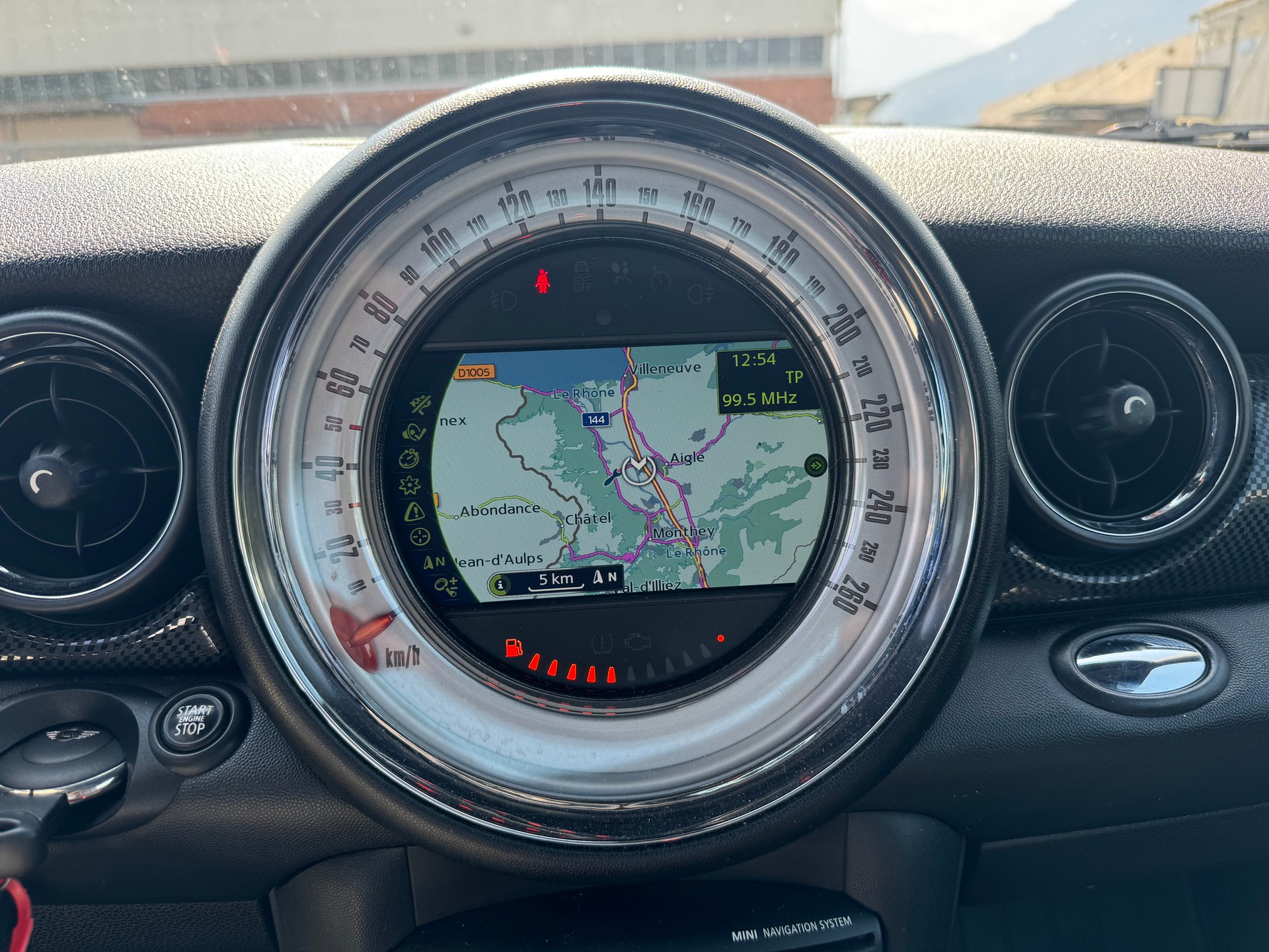 MINI Mini Cooper S Steptronic-image-14