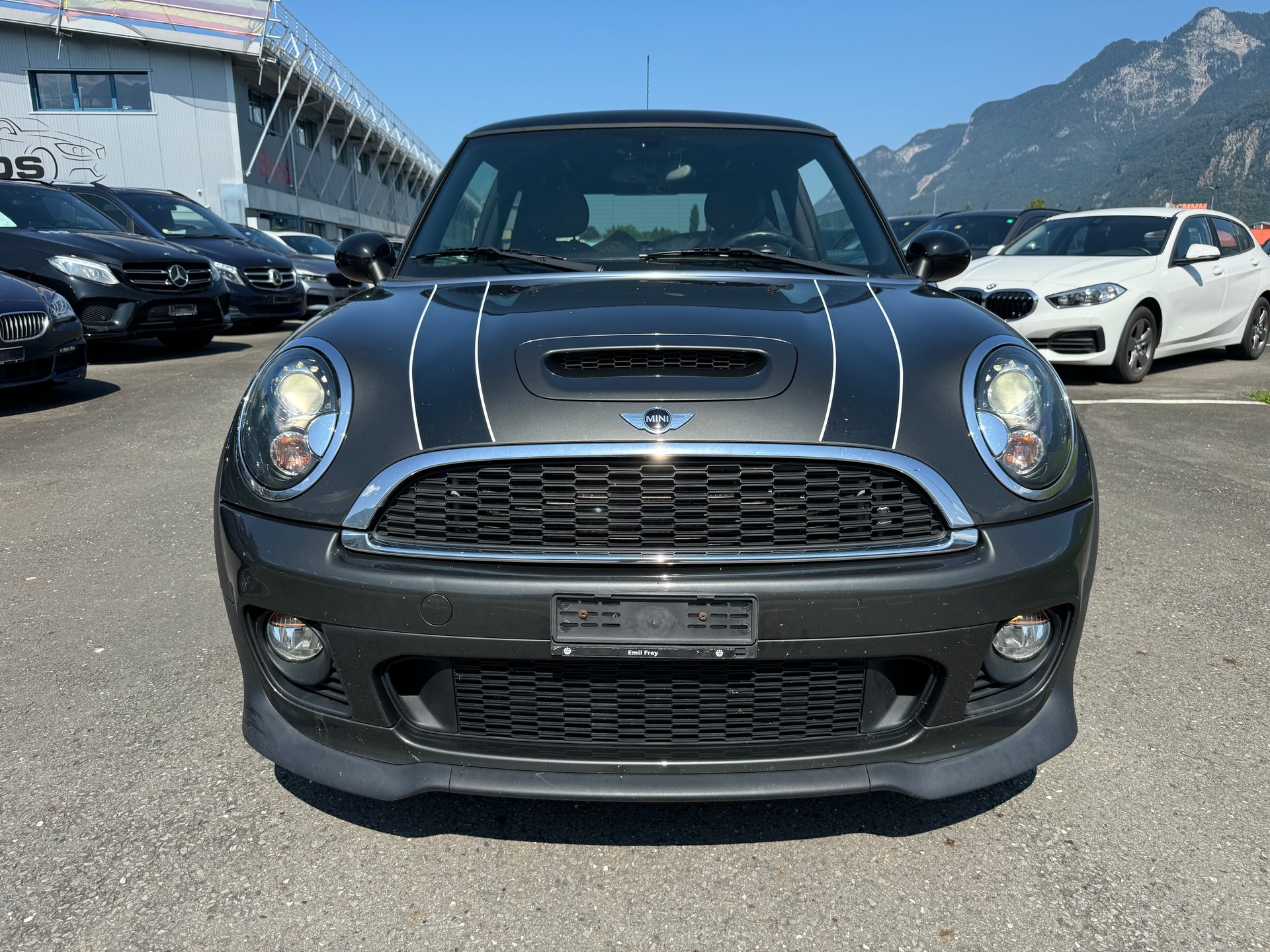 MINI Mini Cooper S Steptronic-image-1