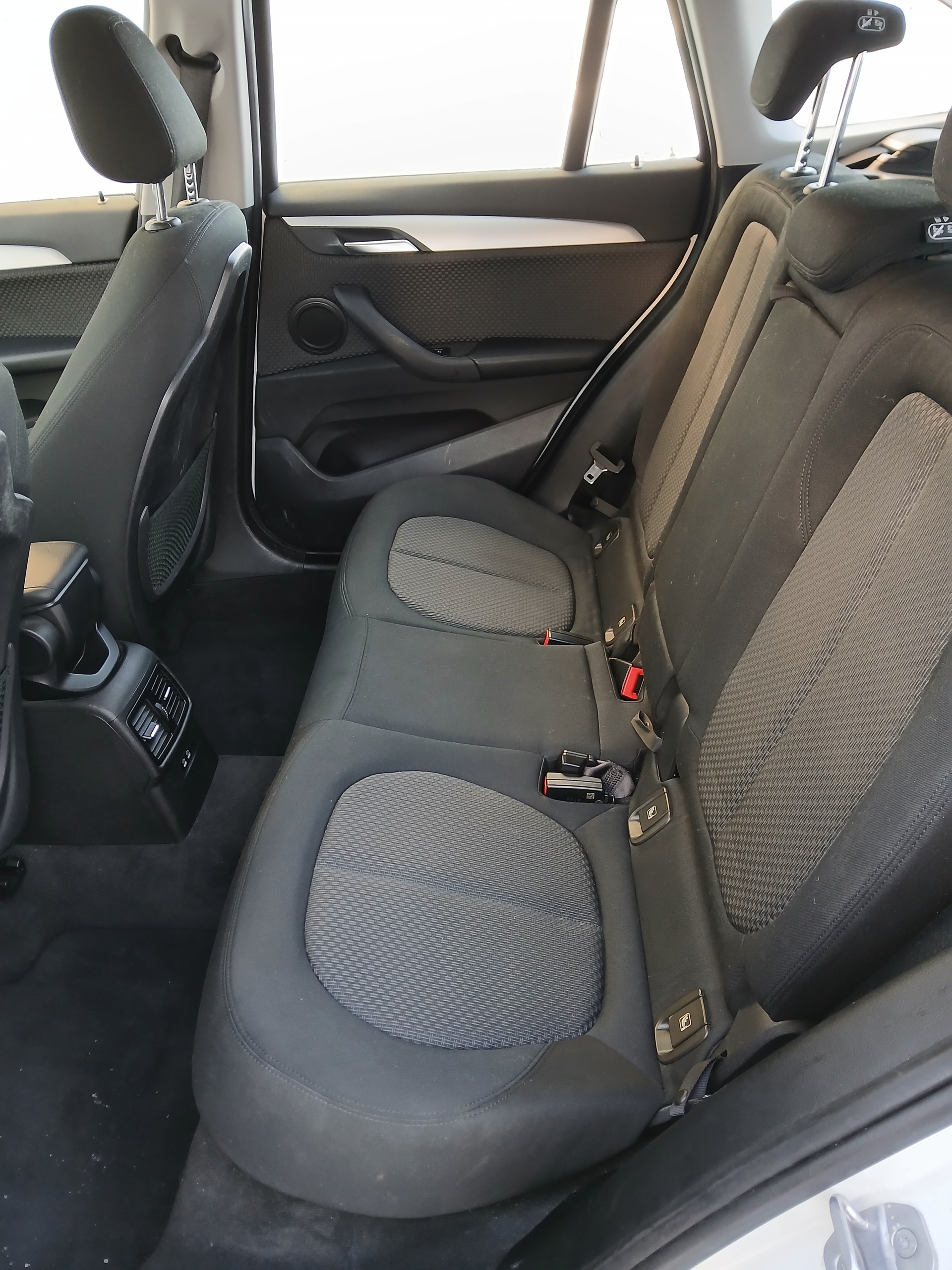BMW X1 xDrive 18d Steptronic-image-7