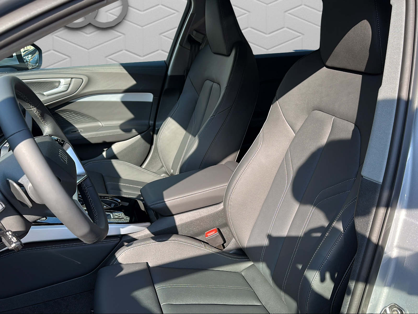 AUDI A5 Avant TDI quattro 150 kW Attraction S tronic-image-7