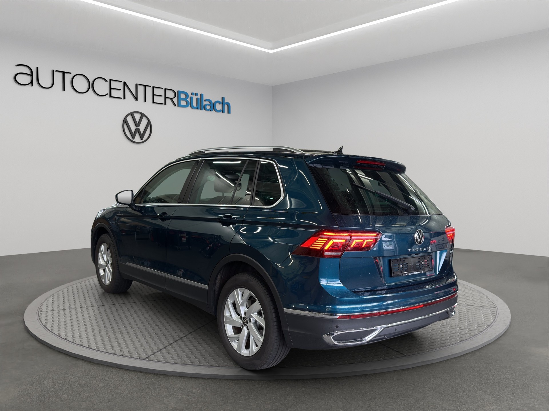 VW Tiguan 1.4TSI PHEV Elegance DSG-image-6