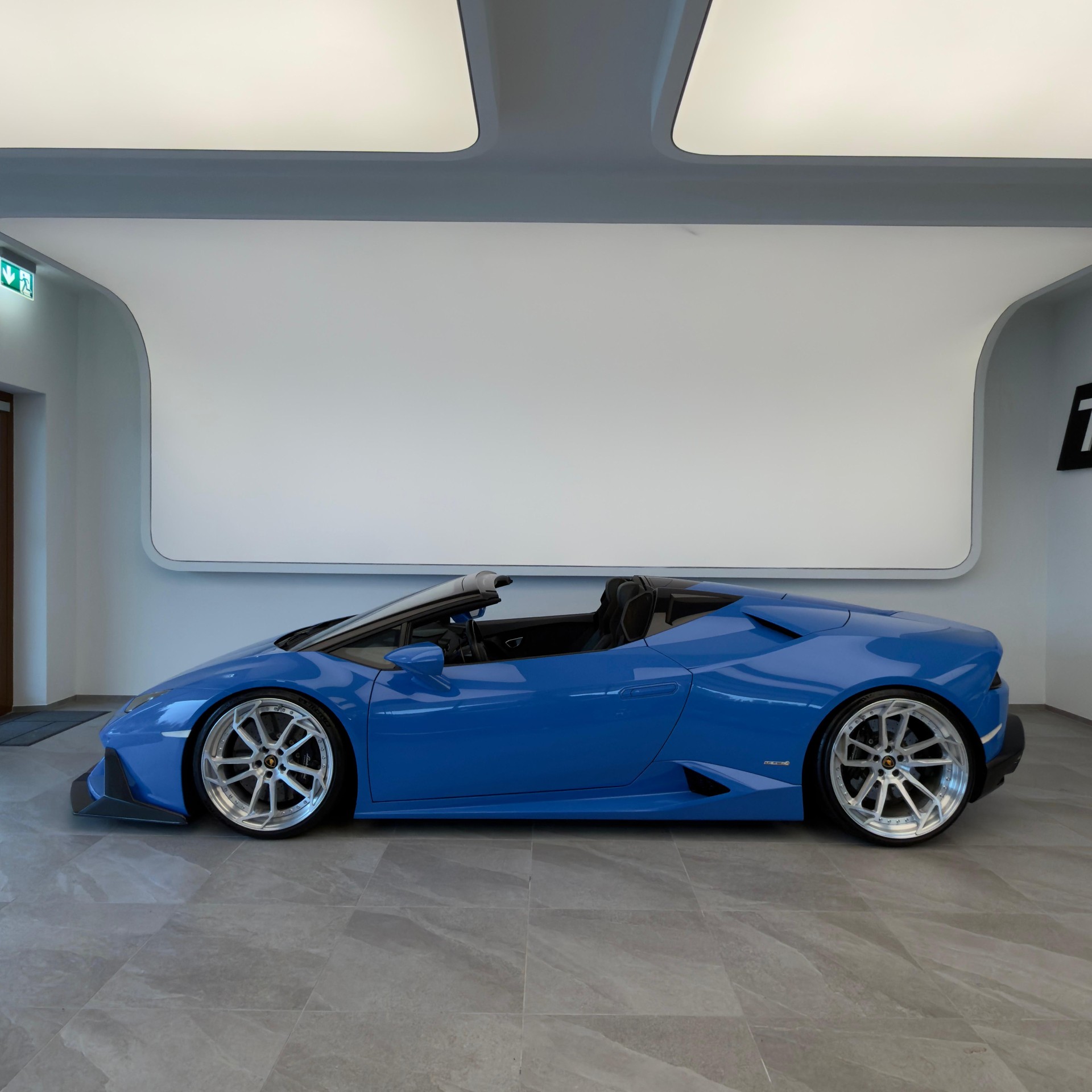 LAMBORGHINI Huracan LP610-4 Spyder DCT-image-3