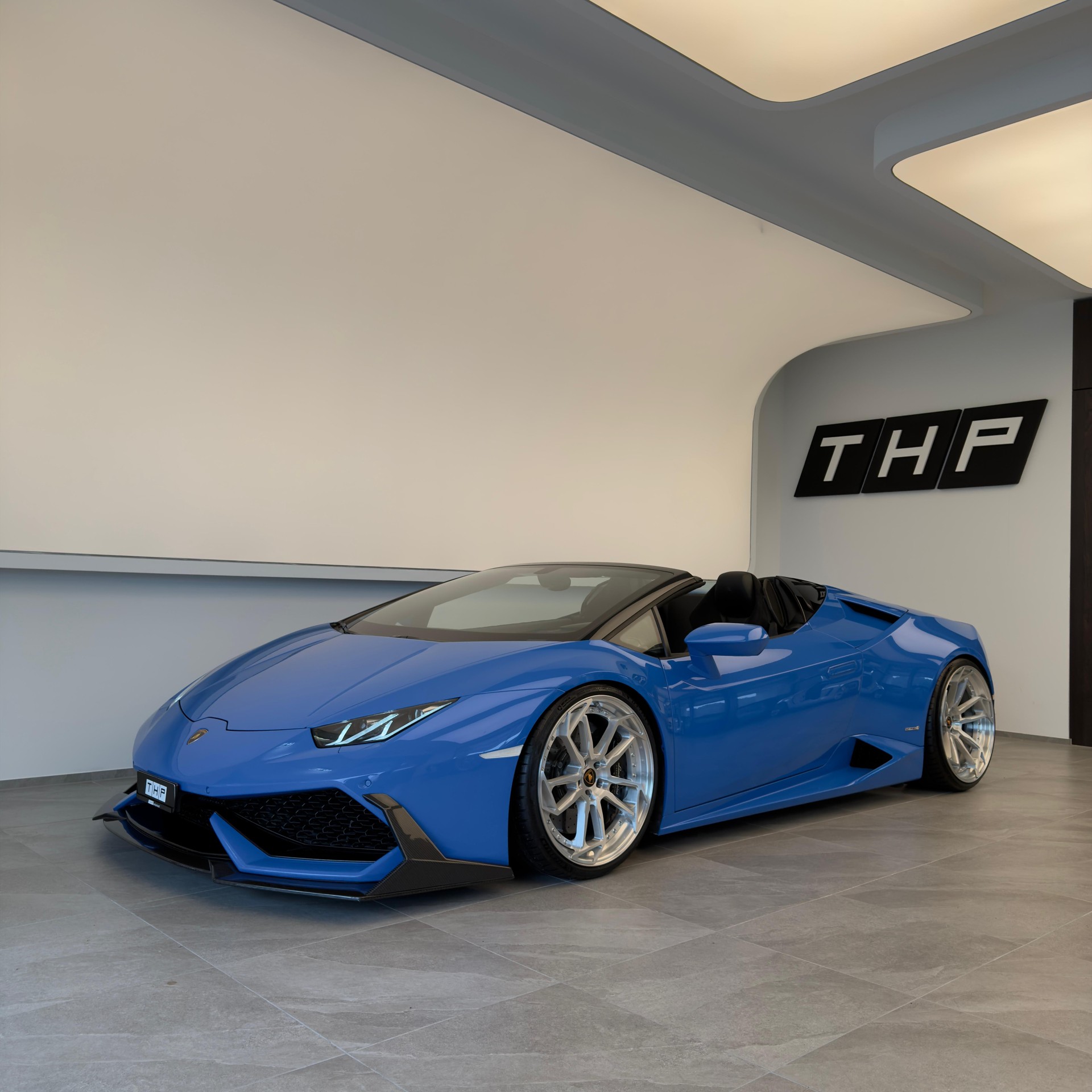 LAMBORGHINI Huracan LP610-4 Spyder DCT-image-0