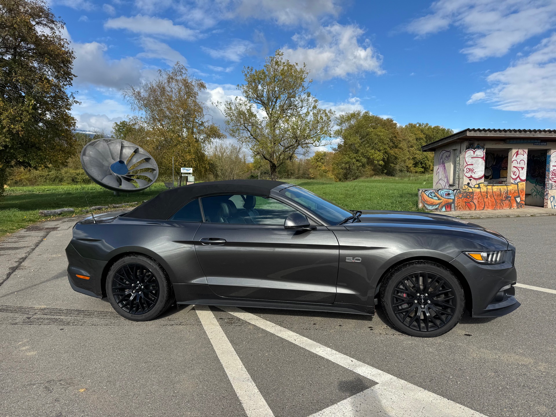 FORD Mustang Convertible 5.0 V8 GT Automat-image-5