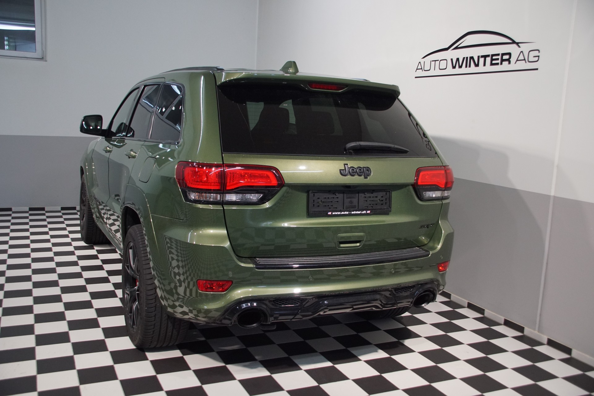 JEEP Grand Cherokee 6.4 V8 HEMI SRT8 Automatic-image-7