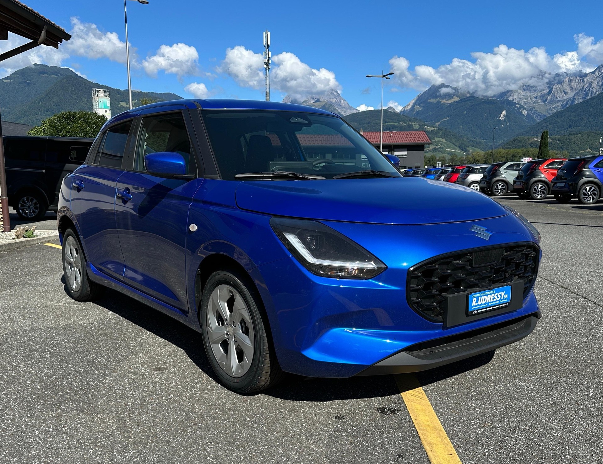 SUZUKI Swift 1.2 Compact+ Hybrid CVT-image-5