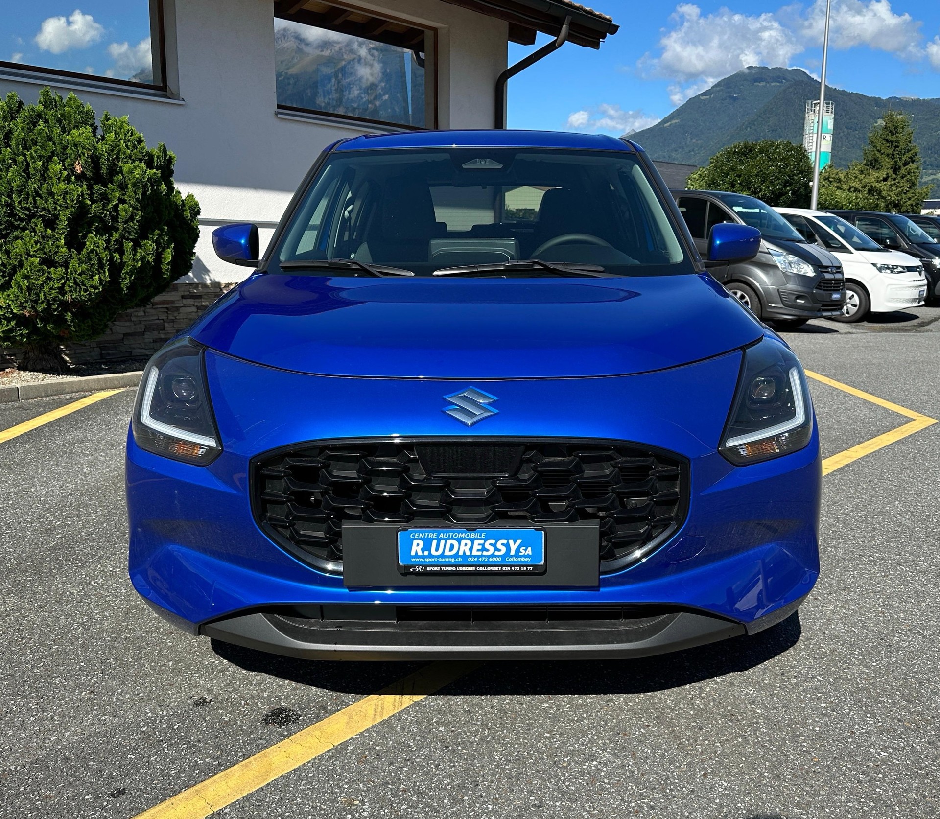 SUZUKI Swift 1.2 Compact+ Hybrid CVT-image-6