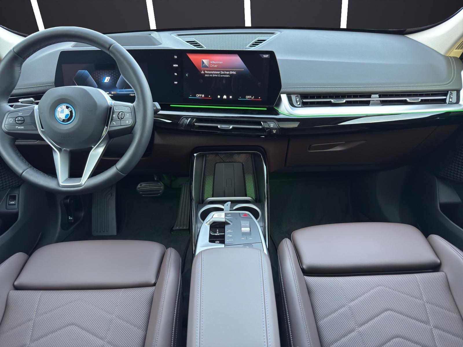 BMW X1 25e xDrive-image-15