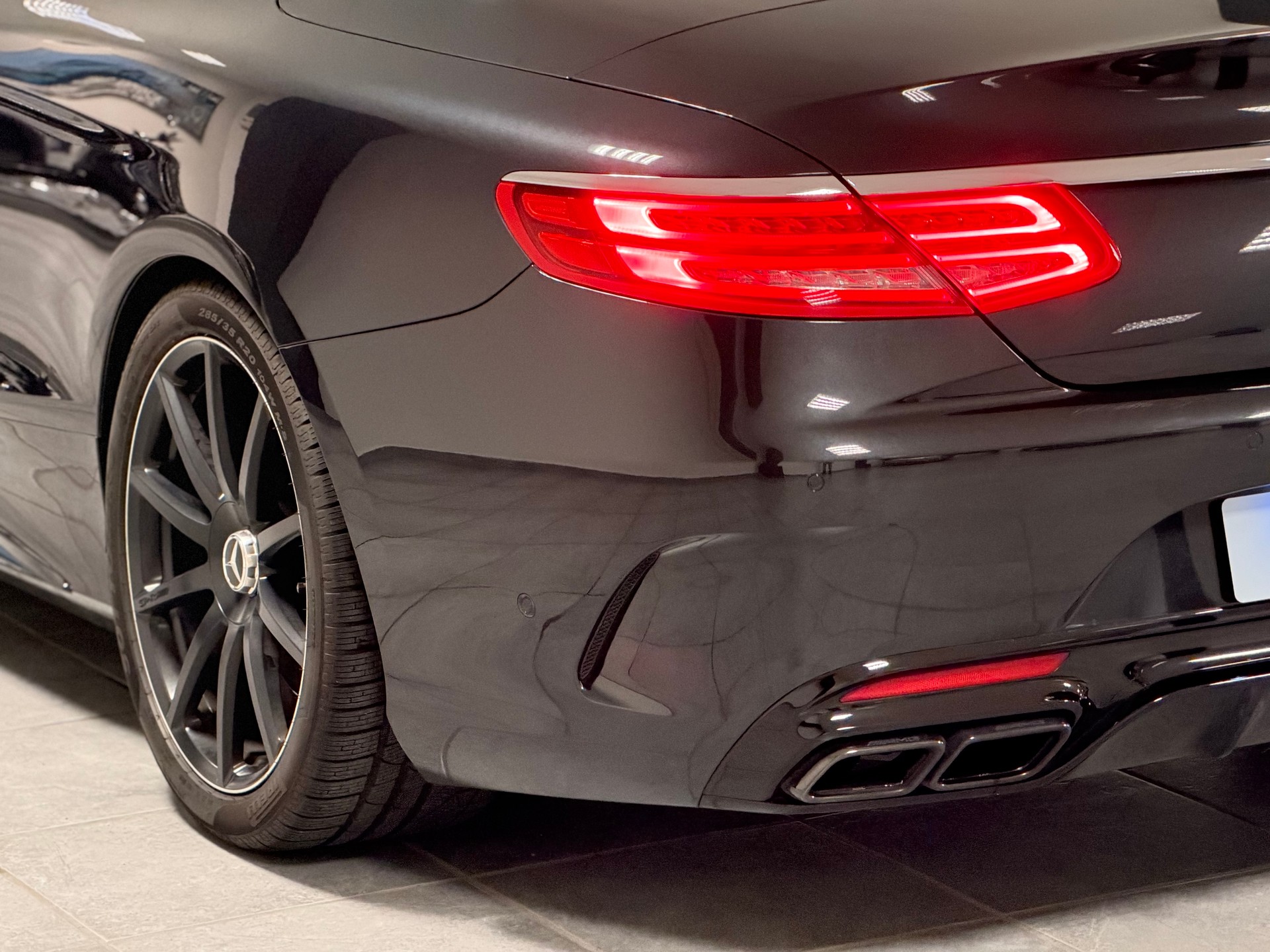 MERCEDES-BENZ S 63 AMG Cabriolet 4Matic Speedshift MCT-image-9