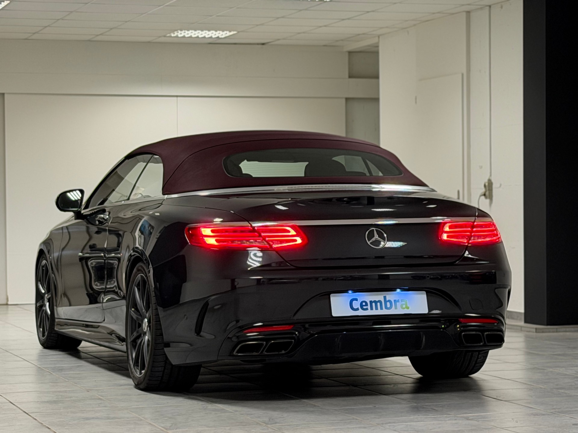 MERCEDES-BENZ S 63 AMG Cabriolet 4Matic Speedshift MCT-image-6