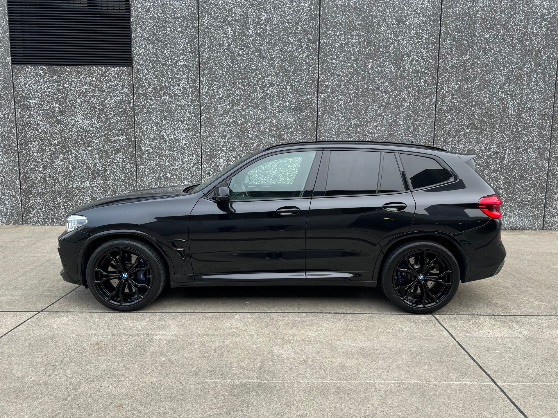 BMW X3 xDrive M Competition Steptronic-showroom-element-3