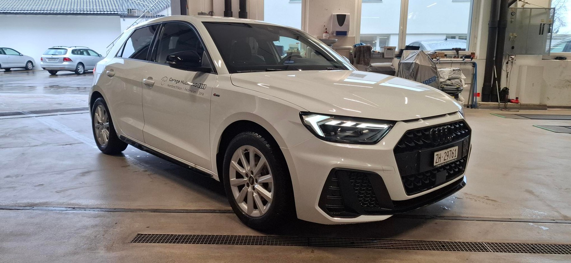 AUDI A1 Sportback 30 TFSI Attraction S-tronic-image-5