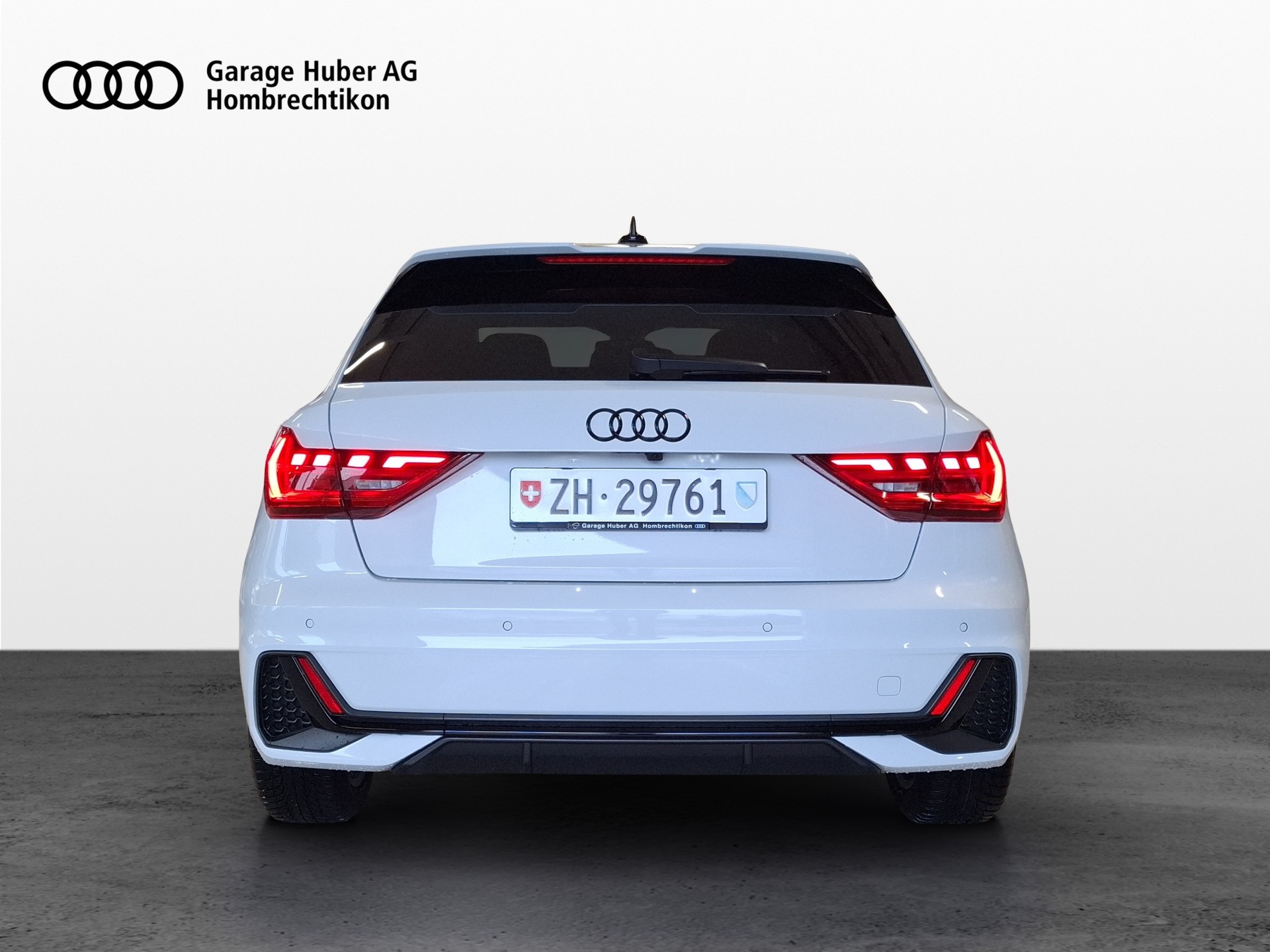 AUDI A1 Sportback 30 TFSI Attraction S-tronic-image-3