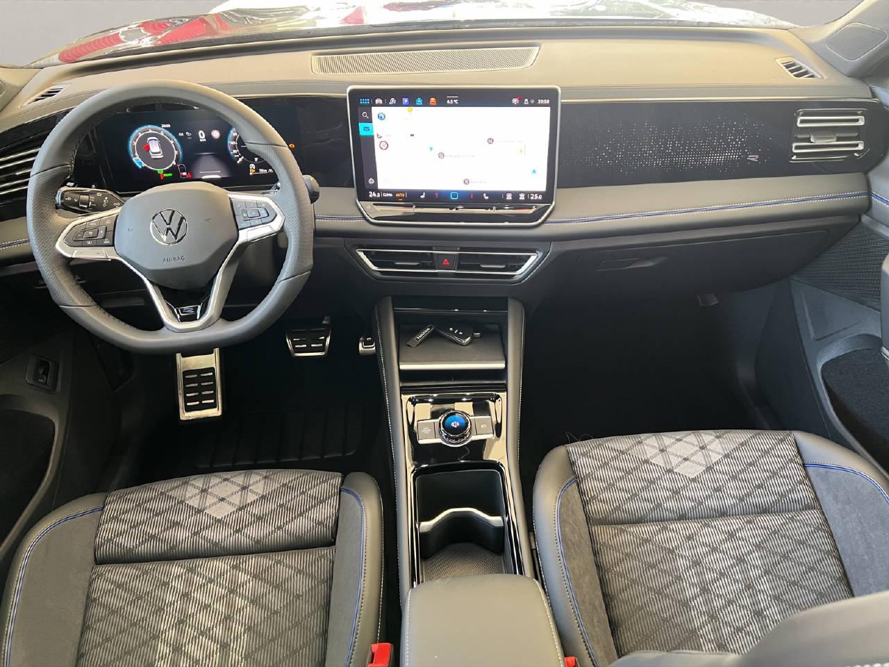 VW Tiguan 1.5 TSI R-Line DSG-image-9