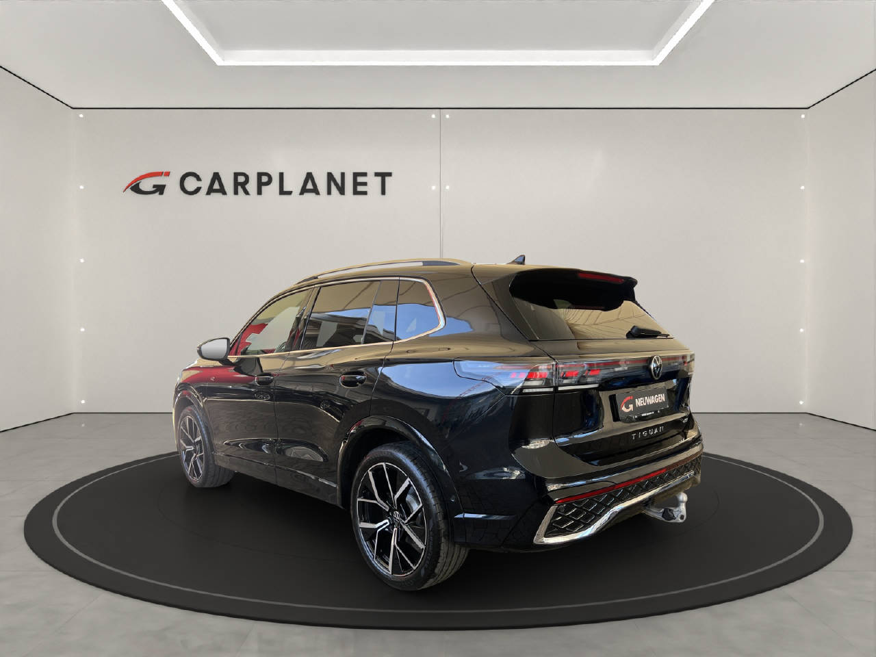 VW Tiguan 1.5 TSI R-Line DSG-showroom-element-3