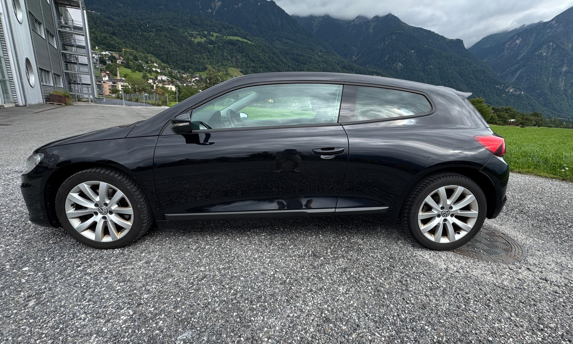 VW Scirocco 2.0 TSI BMT-image-9