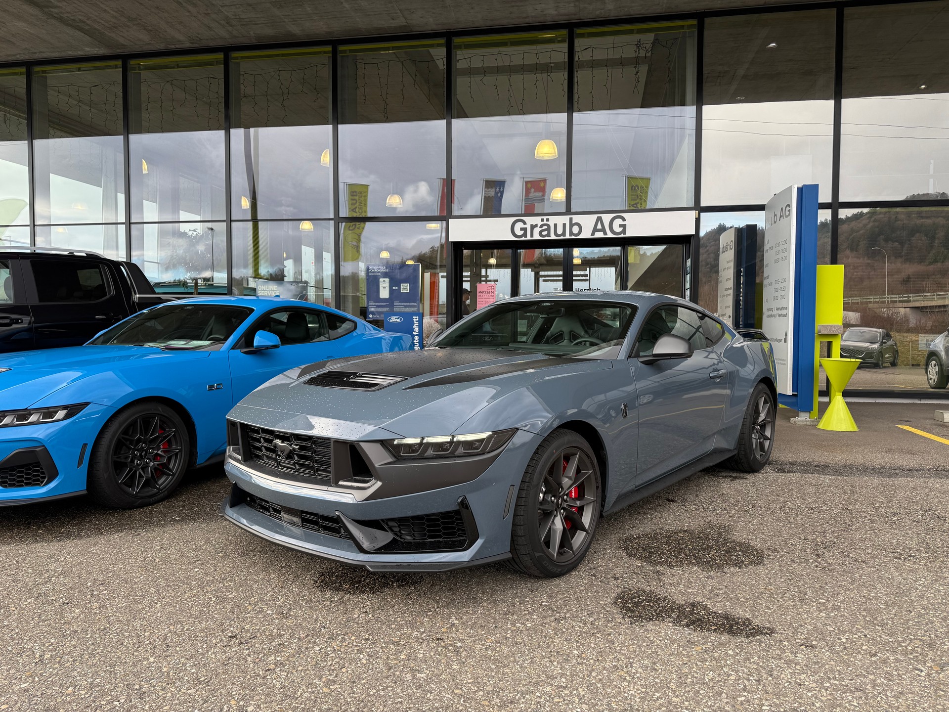FORD Mustang Fastback 5.0 V8 Dark Horse-image-3
