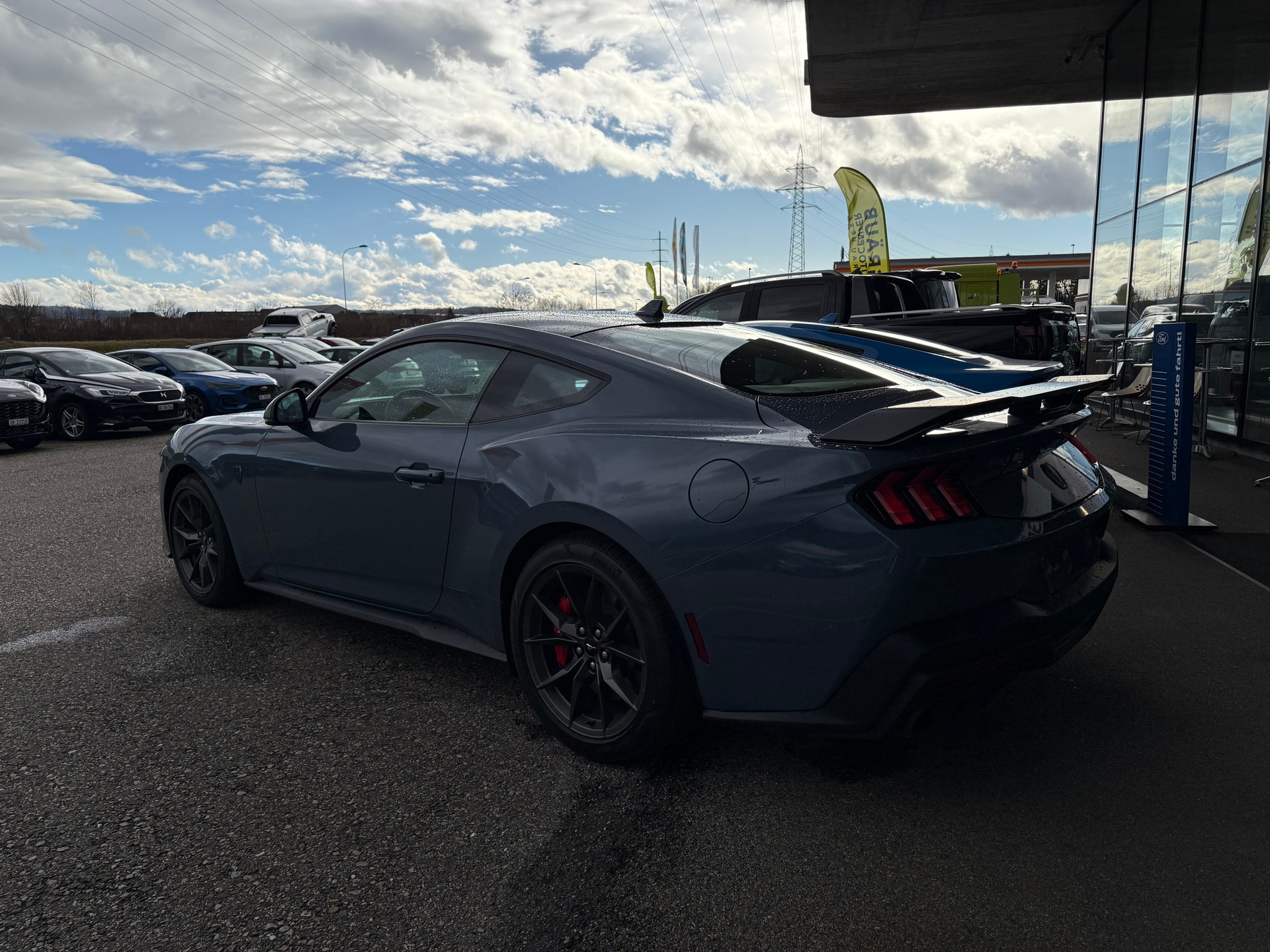 FORD Mustang Fastback 5.0 V8 Dark Horse-image-6