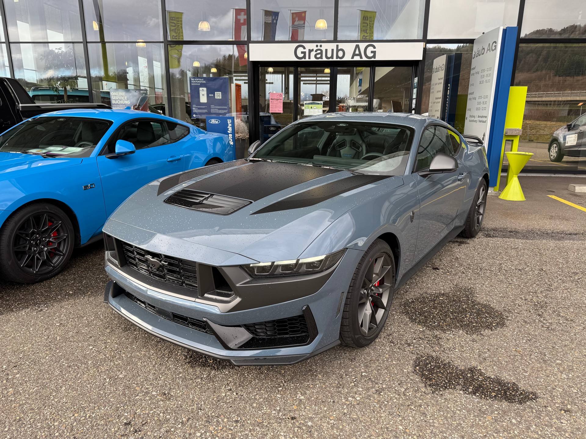 FORD Mustang Fastback 5.0 V8 Dark Horse-image-1