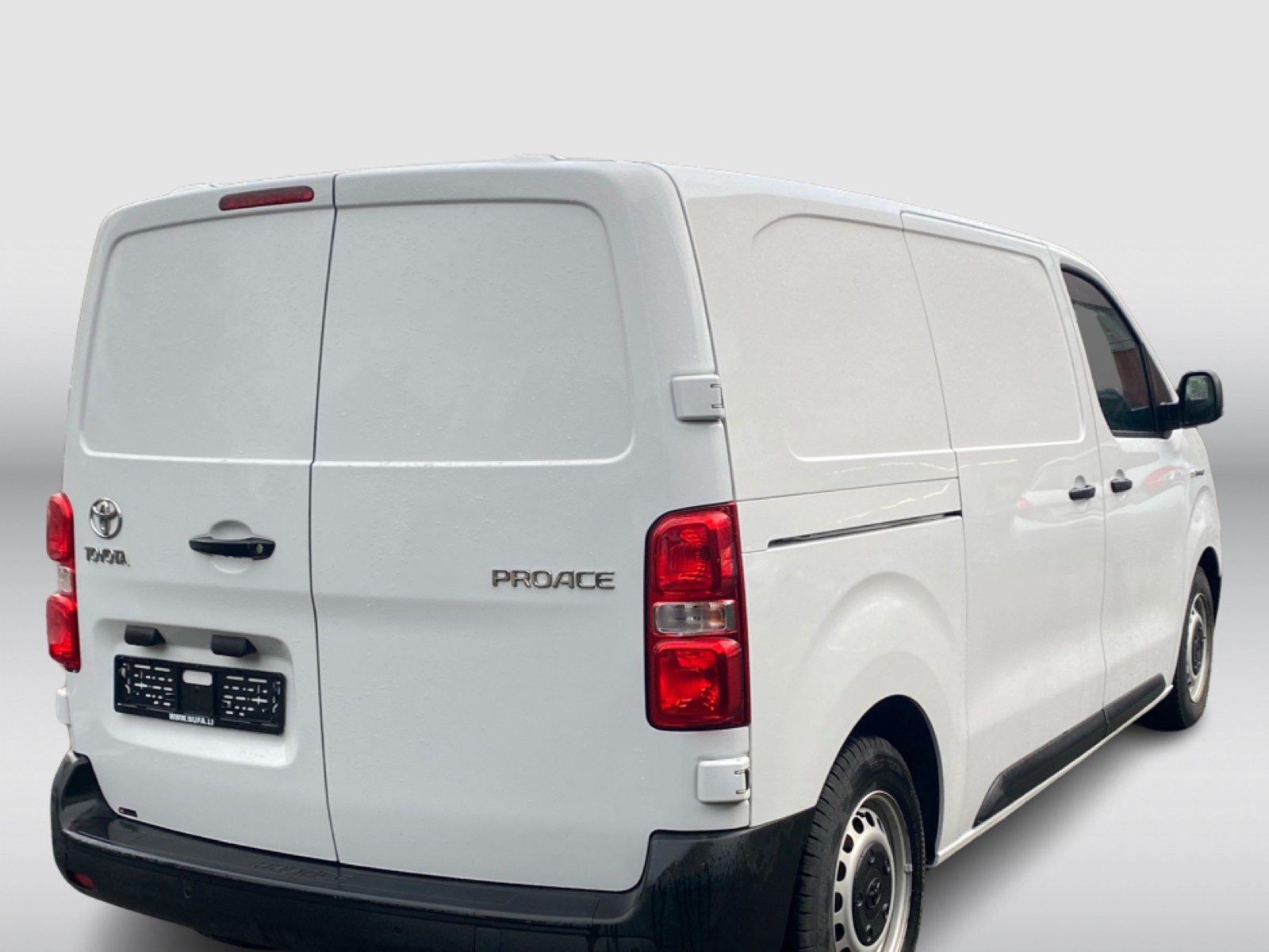 TOYOTA Proace EV 50kWh Long Active-image-6