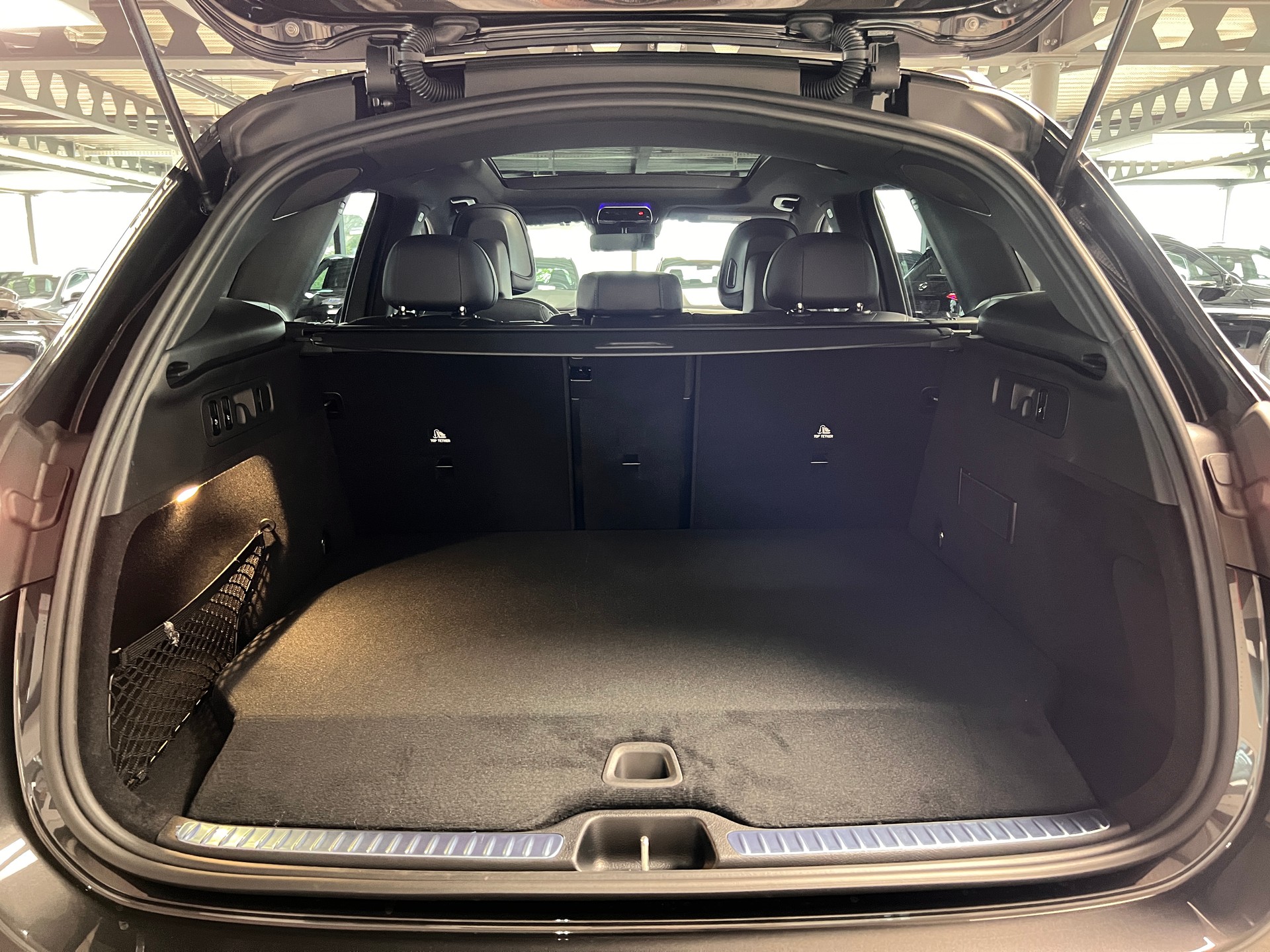 MERCEDES-BENZ GLC 400 e 4Matic EQ Star 9G-Tronic-image-6